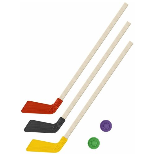 Набор Задира-плюс 3 клюшки хоккейных 80 см и 2 шайбы, КЛ2-Ш2-КЛ-Ш красный/черный/желтый набор задира плюс 3 клюшки хоккейных 80 см и 2 шайбы кл2 ш2 кл ш желтый черный зеленый