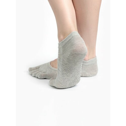 Носки для йоги Sangh, р.36-39, прорезиненные, серые