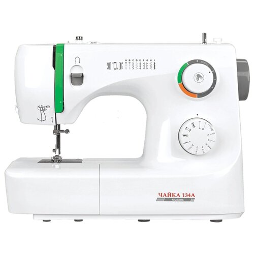 фото Швейная машина chayka 134a