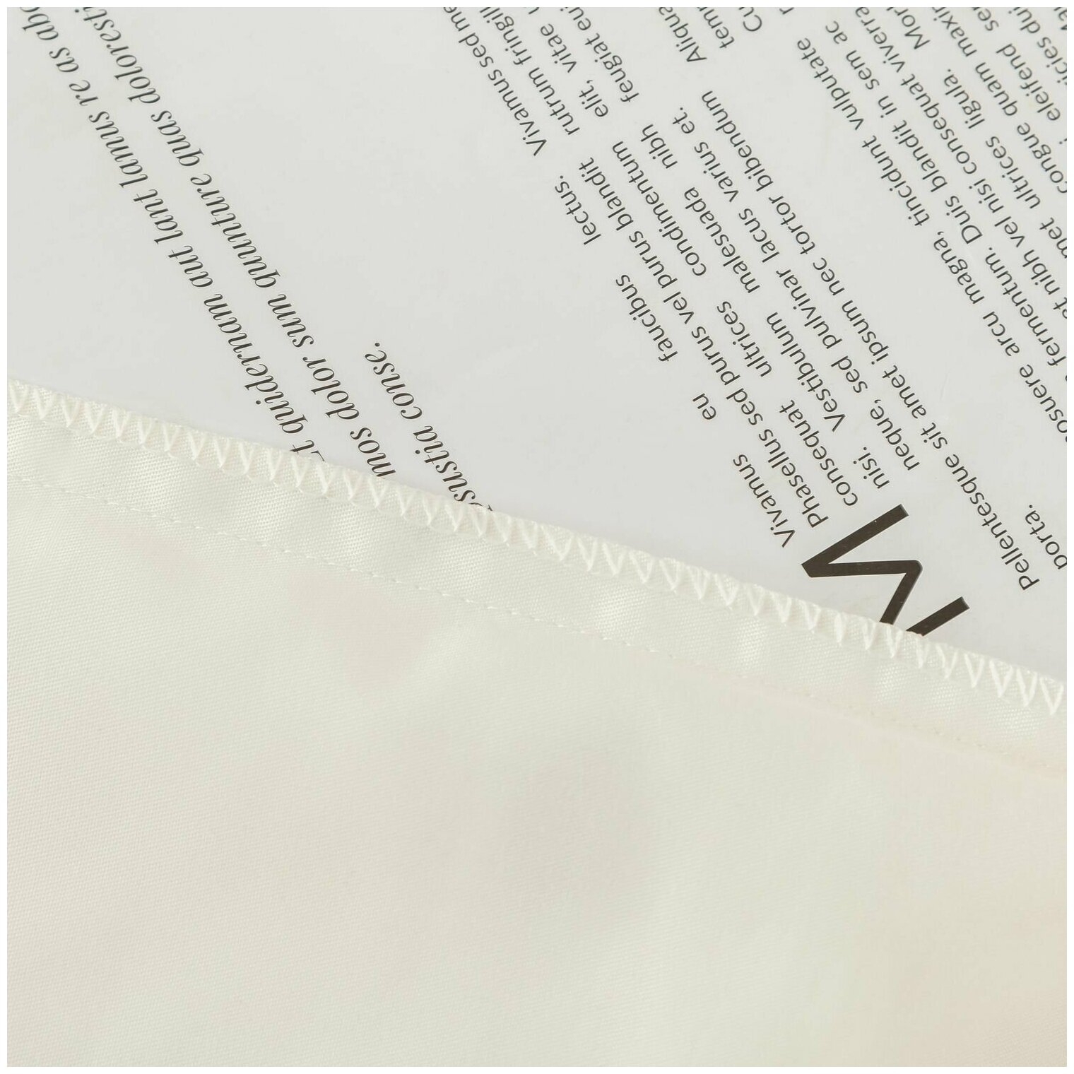 Комплект постельного белья Однотонный Сатин Вышивка на резинке CHR037 Евро 160x200 - фотография № 9
