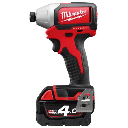 фото Винтоверт milwaukee m18 blid-502c