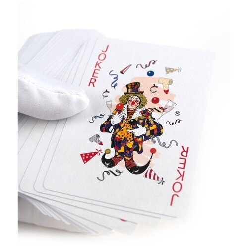 Покерные карты с пластиковым покрытием