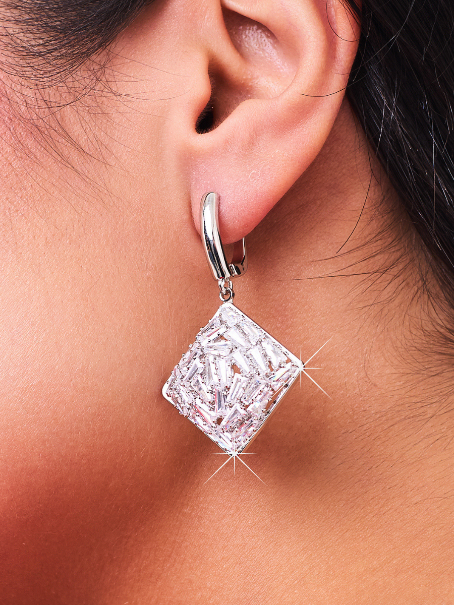 Серьги конго, с подвесками, хрусталь, кристалл, циркон