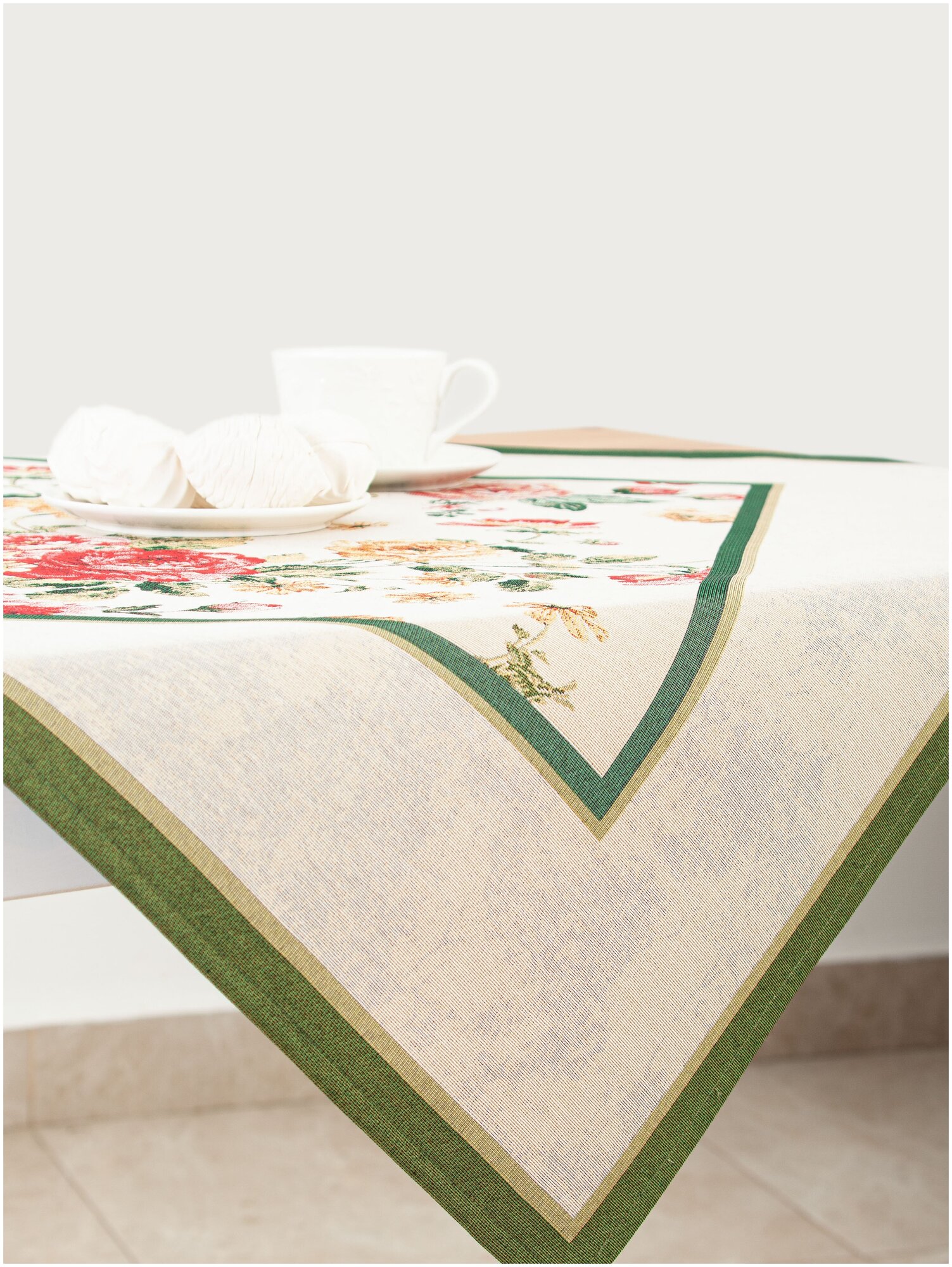 фото Скатерть Le Gobelin Глоксия 100х100 см