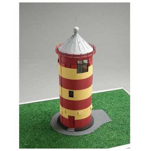 Shipyard Сборная картонная модель Shipyard маяк Lighthouse Pilsumer (№26) 1:72 - ML026