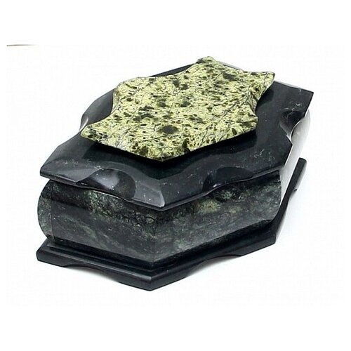 Шкатулка из натурального камня змеевик 