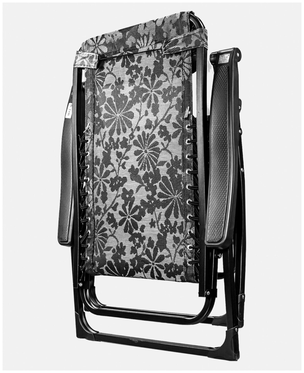 Кресло-шезлонг раскладное с подголовником "Серые цветы" - фотография № 3
