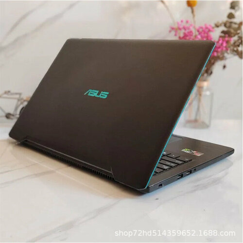 Игровой ноутбук Wishi Flying Fortress YX570ZD GTX1050 8ГБ 256Гб четырехъядерный процессор R5 27999₽