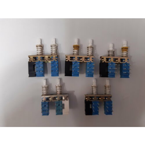 Переключатель ПКН61-32-2-1-15-2 (лот 5 штук)