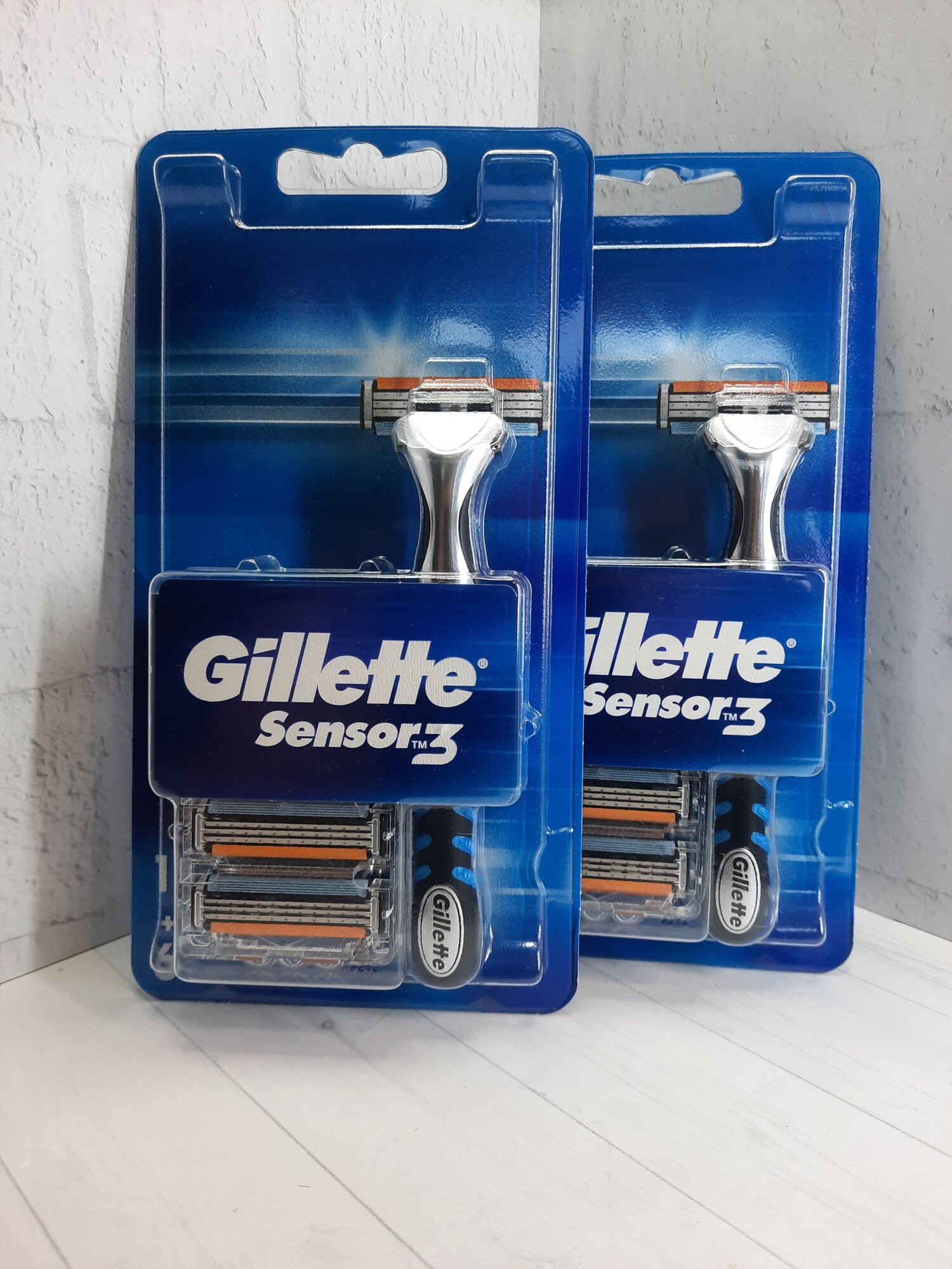 Бритва Gillette Sensor 3 с 6 cменными кассетами - фото №10