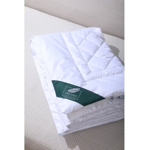 Одеяло ANNA FLAUM для малышей в кроватку Бамбуковое волокно Легкое Гипоаллергенное 110х140 см Латвия 7846₽