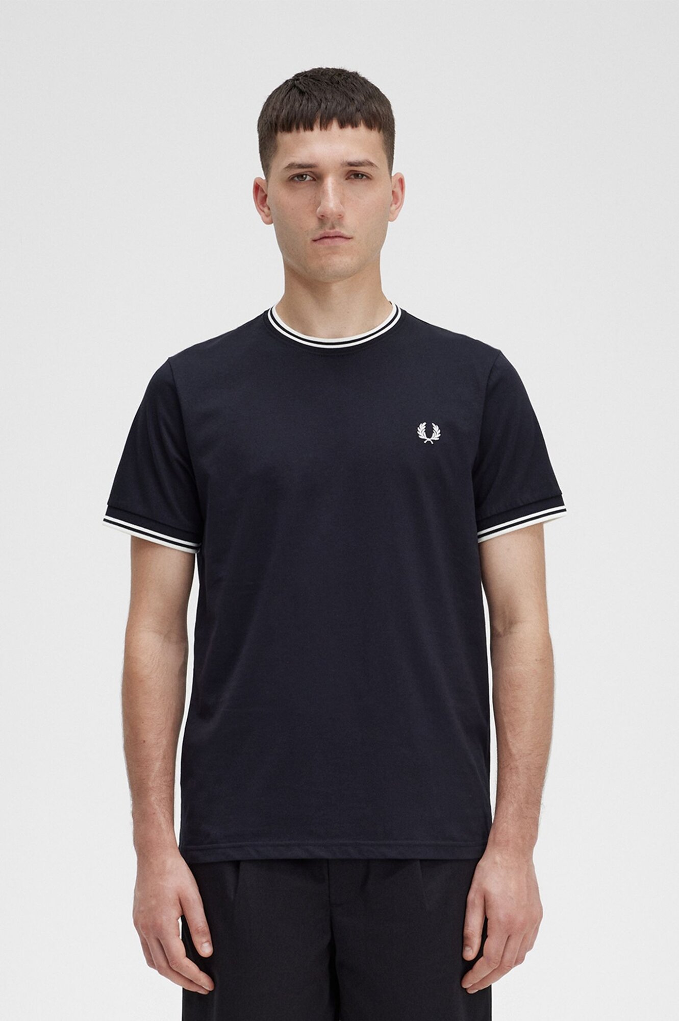 Футболка FRED PERRY