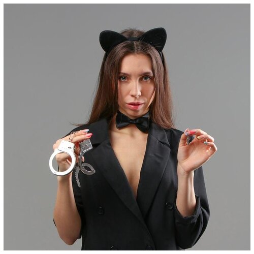 фото Карнавальный набор "киса" ободок, бабочка, наручники 5197017 страна карнавалия