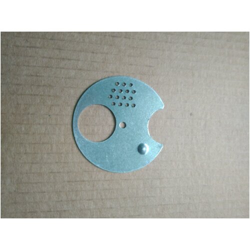 Летковый заградитель круглый оцинковка диаметр 70 мм