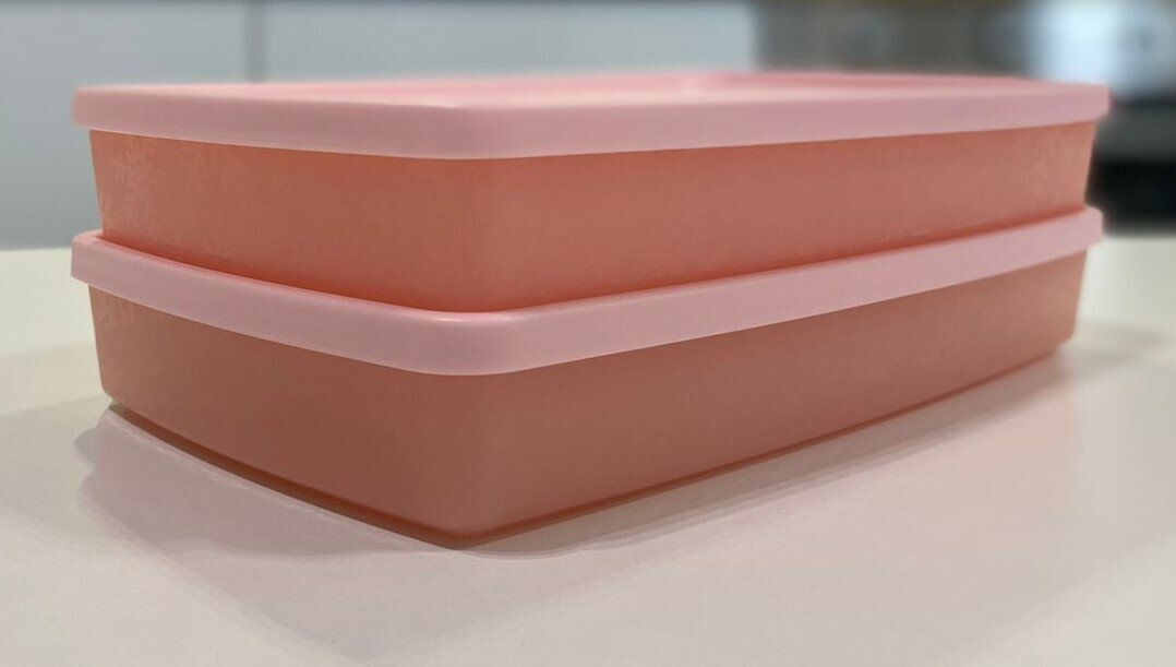 Tupperware Охлаждающий лоток розовый низкий 600 мл - фотография № 2
