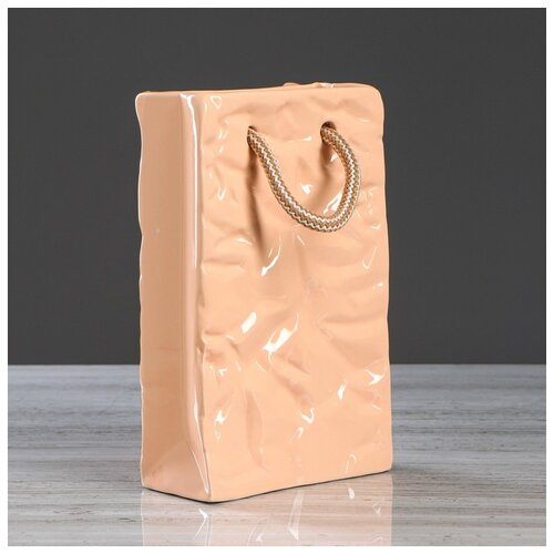 фото Ваза настольная "сумка", персиковая, 28 см 4705834 керамика ручной работы