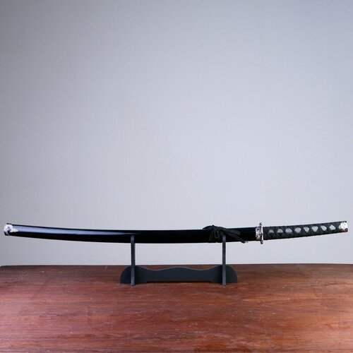 Сувенирное оружие «Катана на подставке», чёрные ножны с разводами, 100 см ханна совершенное оружие dvd