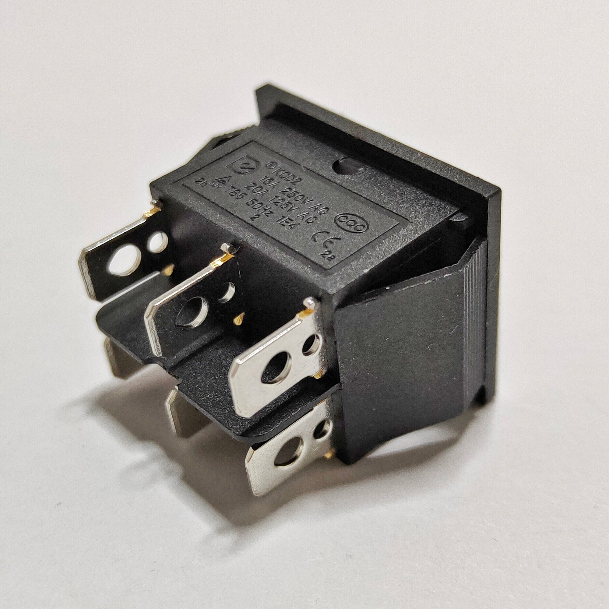 Выключатель клавишный 250V 15А (6с) (ON)-OFF-(ON) С нейтралью Б/фиксации черный REXANT (комплект с клеммами и термоусадкой) - фотография № 5