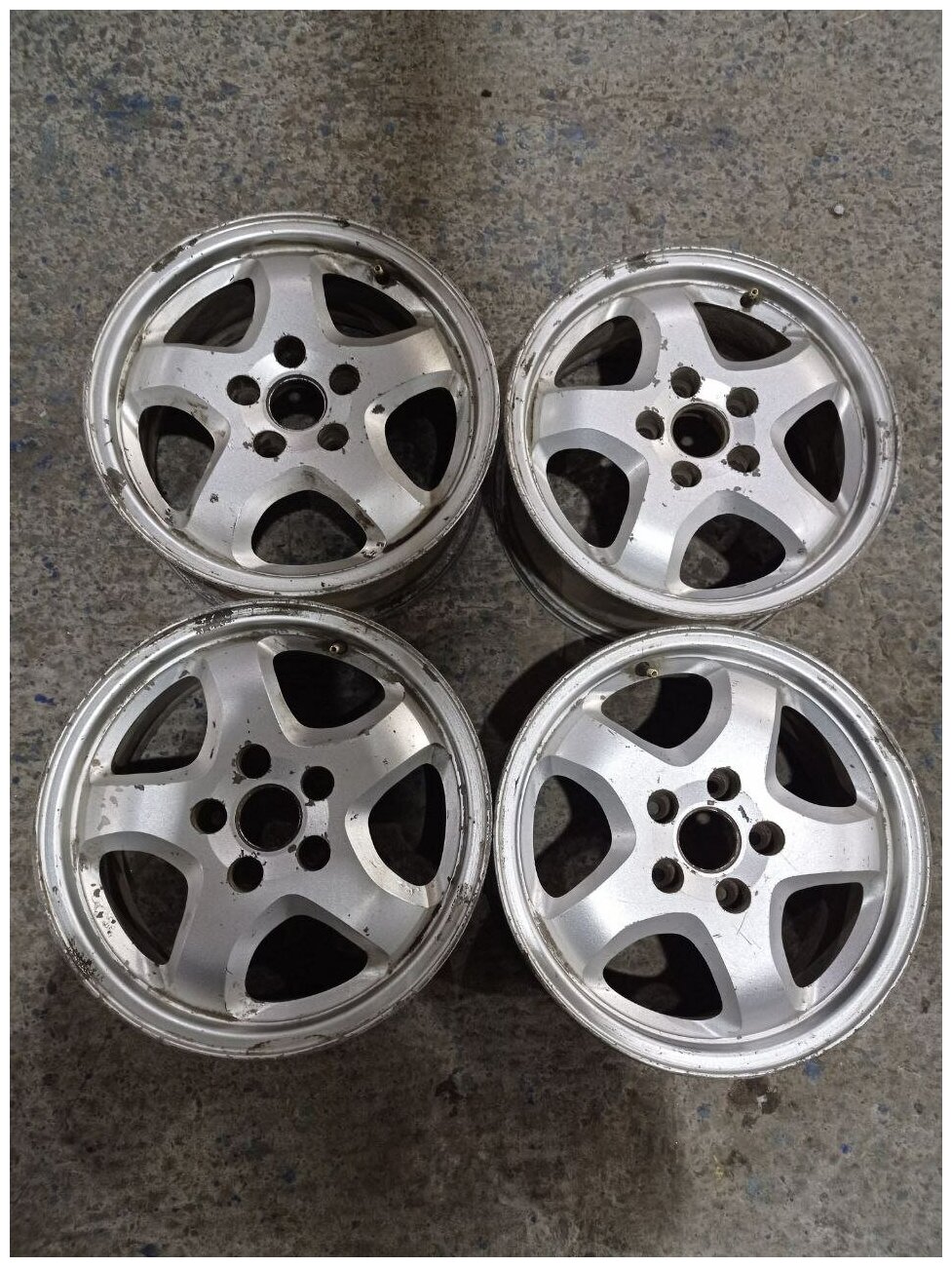 Колесные диски Replica 6.5xR15/5x108 65.1 (Реплика)