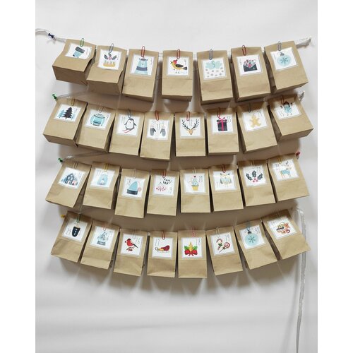 Новогодний Адвент Календарь 2025 на 31 день с заданиями и наклейками 989₽