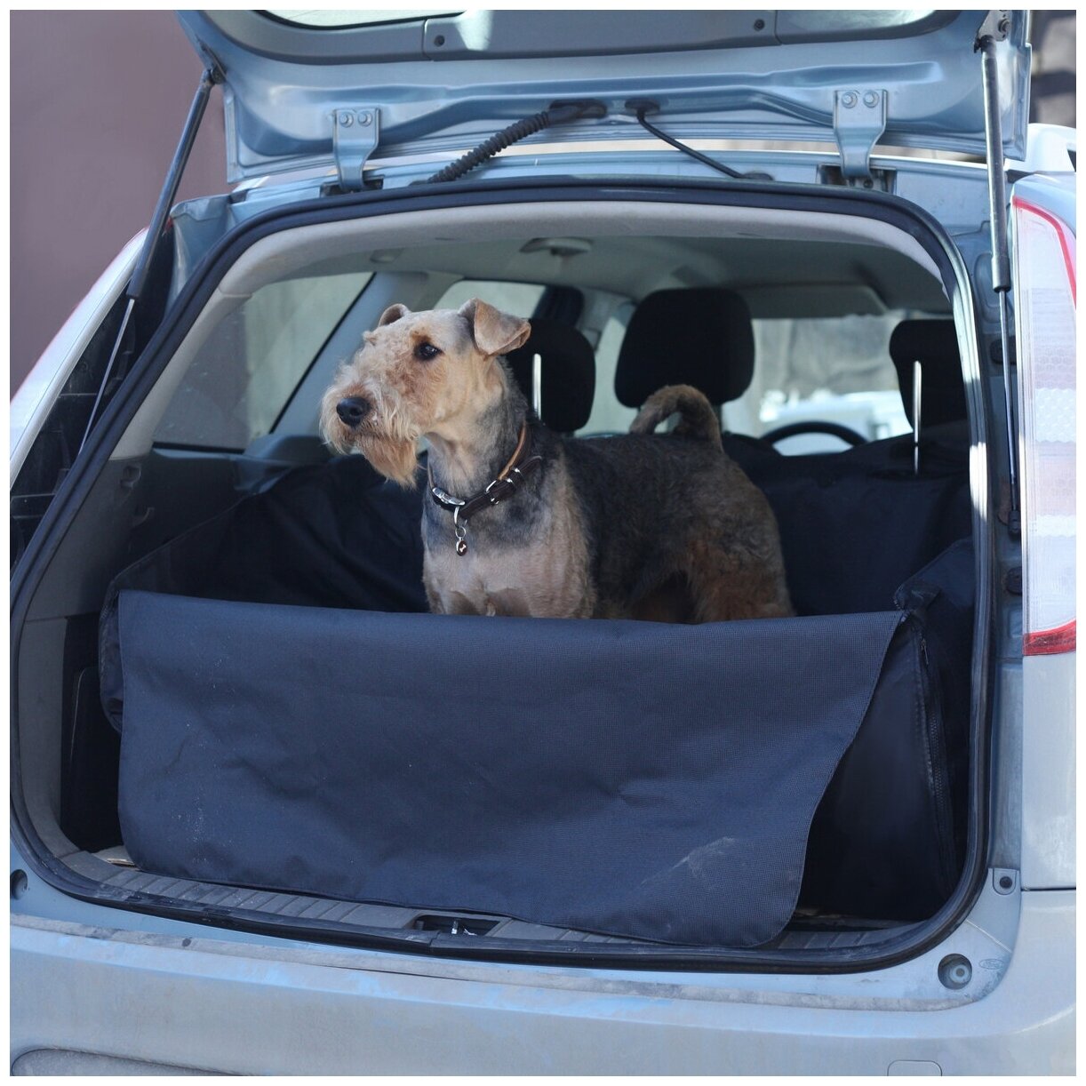 Автогамак OSSO Premium для собак и рыбы в багажнике автомобиля