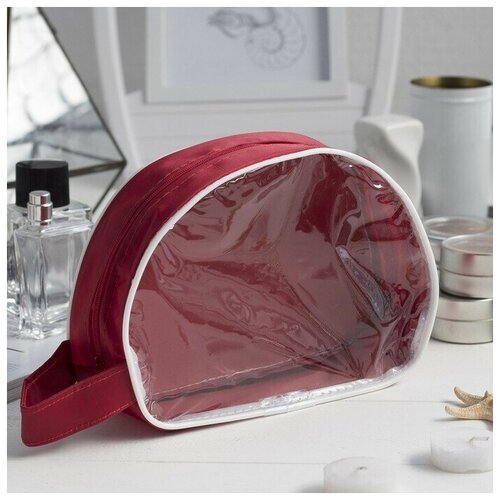 фото Косметичка красный нет бренда