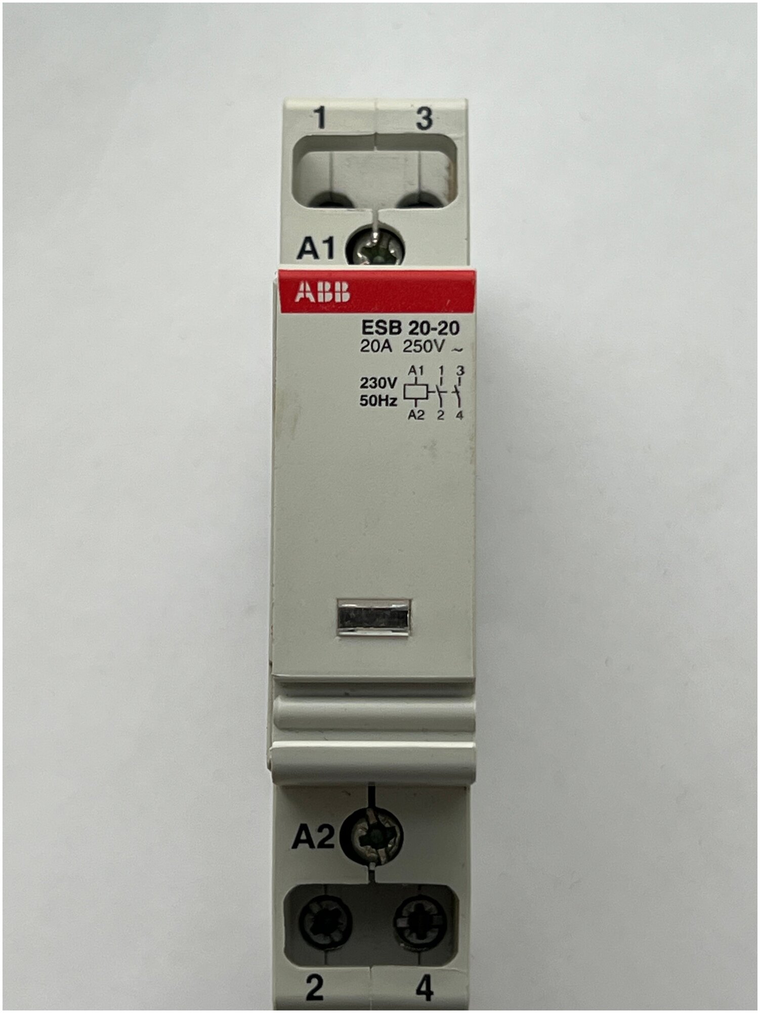 фото Модульный контактор ABB ESB20-20N-06, 20a 220v