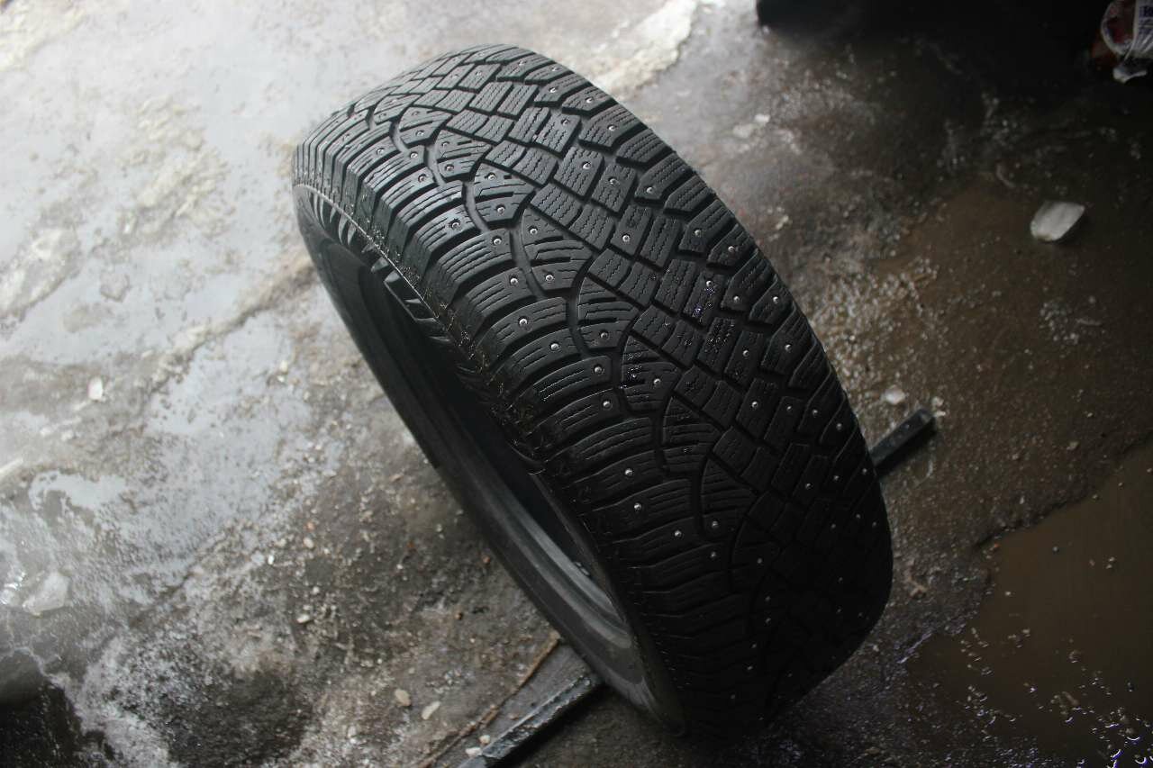 245/70 R17 110T Continental IceContact 2 SUV