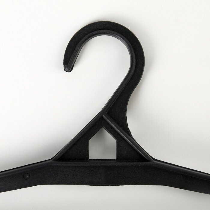 Вешалка-плечики для верхней одежды, размер 56-68, цвет чёрный - фотография № 2