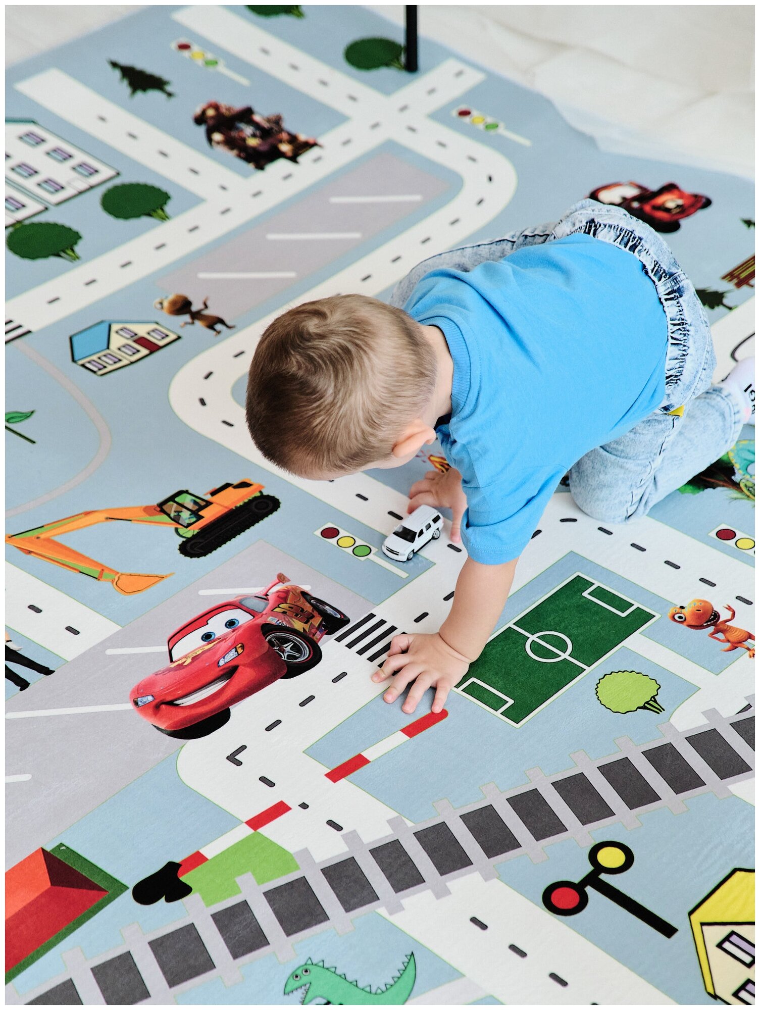 Ковер детский KIDS RUGS с дорогами для мальчика, безворсовый, нескользящий, микрофибра, голубой, 1.75 х 3 м. - фотография № 6