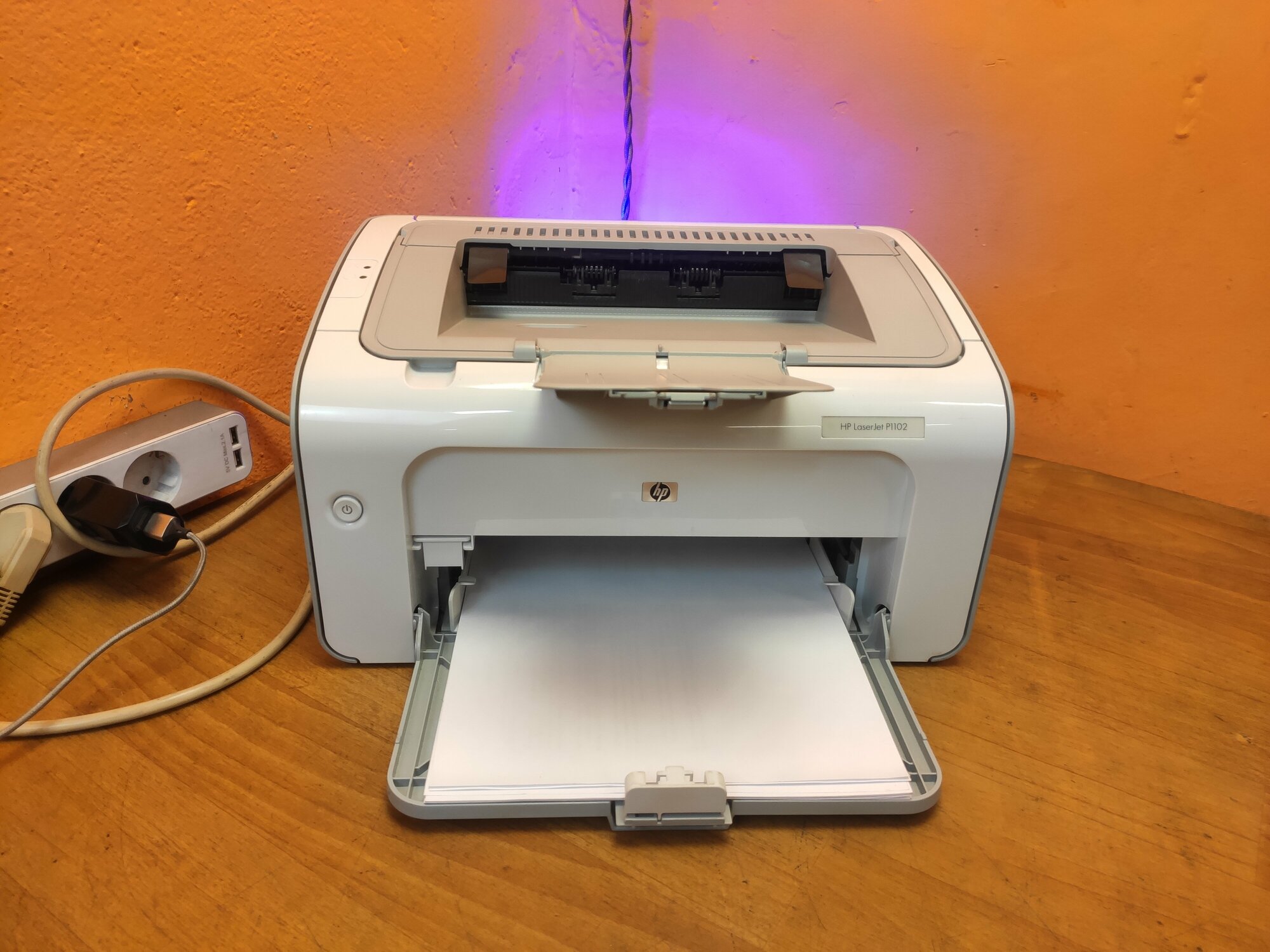 Принтер лазерный HP LaserJet Pro P1102, ч/б, A4, белый