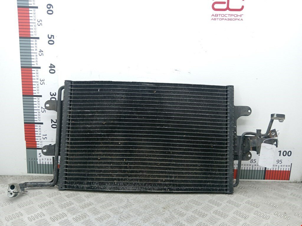 Радиатор кондиционера Volkswagen Golf 4 1J0820413N арт. 2184812