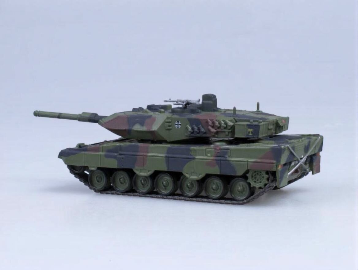 Масштабная модель 1/72 танк Leo-2 А 5 — фото 1
