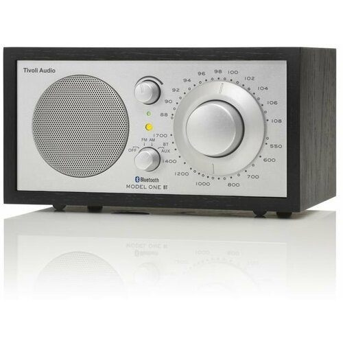 Радиоприемник Tivoli Audio Model One BT Цвет ЧерныйЧерныйСеребро BlackBlackSilver 2499000₽