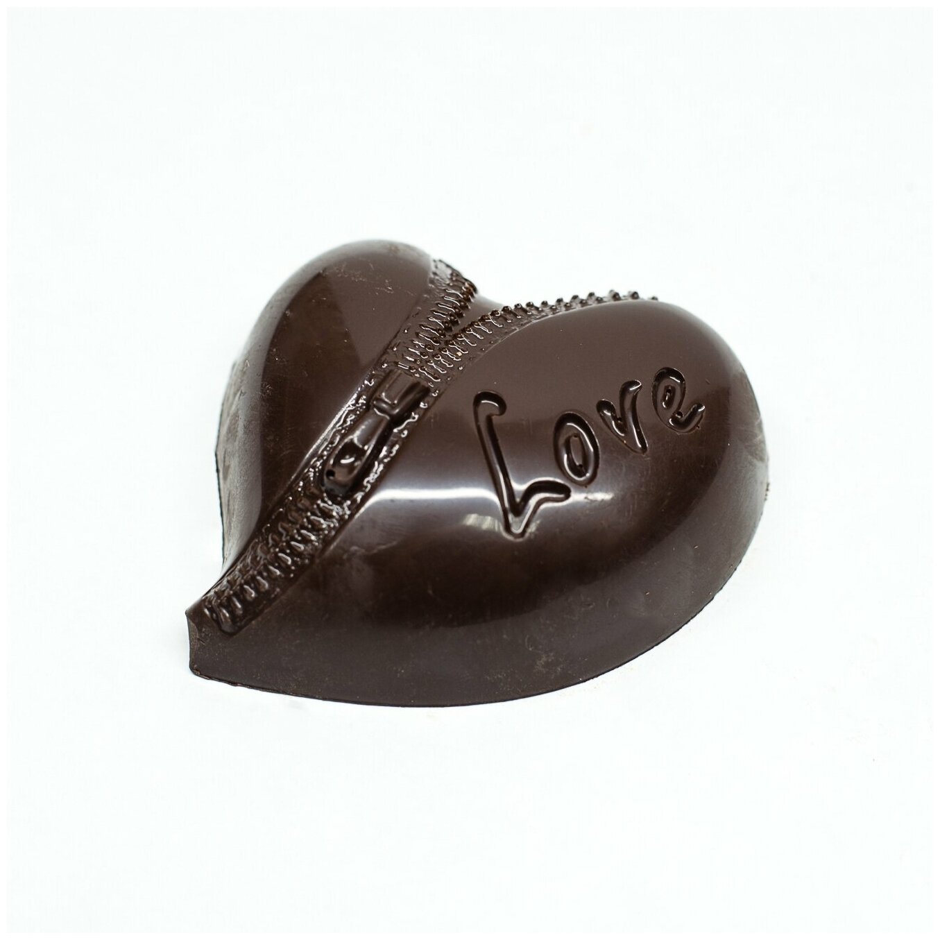 Подарочная шоколадная фигура Frade/Фраде - Сердце на молнии (вес-155г) (темный)
