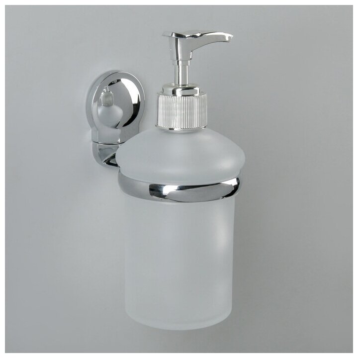 Дозатор для жидкого мыла настенный Accoona A11813, 200 мл, стекло, цвет xром