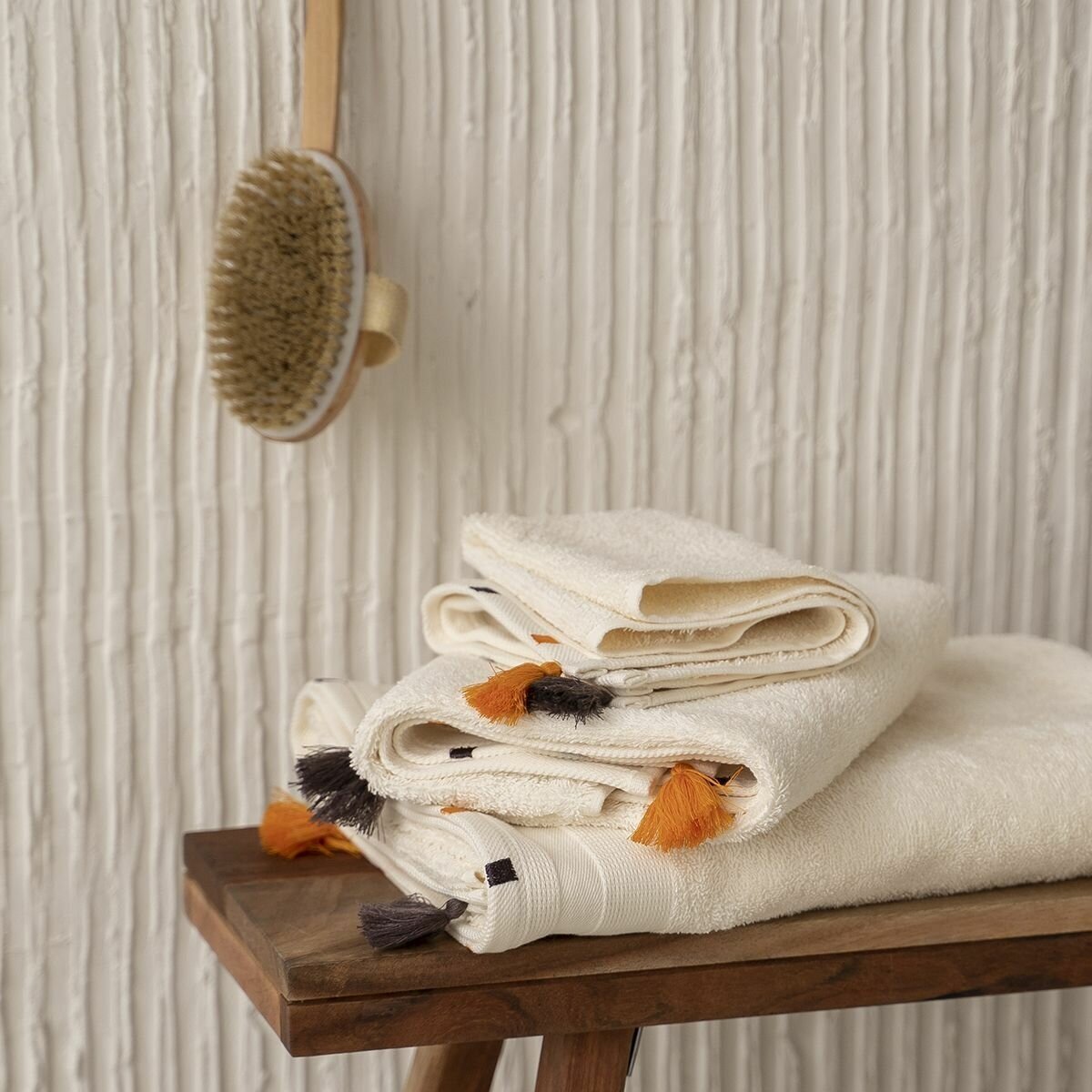 Махровое банное полотенце комплект 3 шт "Лолас" - фотография № 2