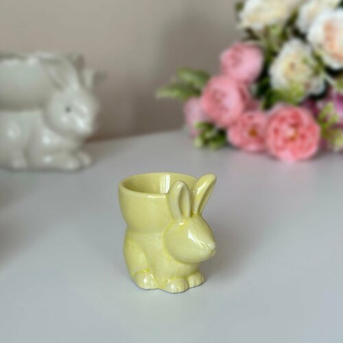 Подставка для яйца Кролик желтый 7*5*5см (керамика) ТОиТО