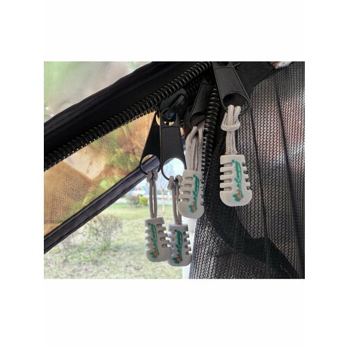 Трехслойная зимняя палатка 2017МС