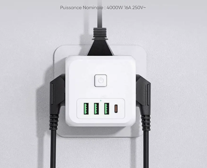 Сетевой фильтр куб 3 розетки 3 usb 1 type-c — фото 1