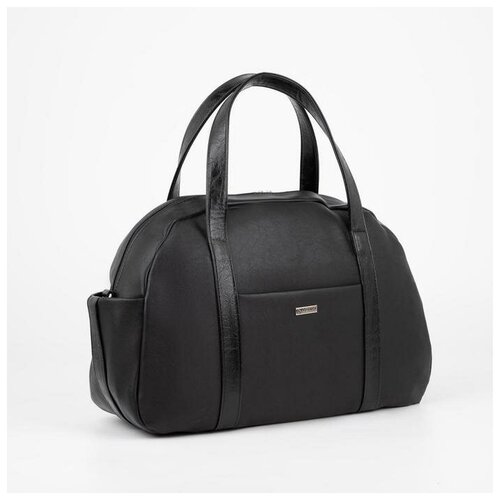 фото Саквояж, отдел на молнии, 4 наружных кармана, регулируемый ремень, цвет чёрный noname