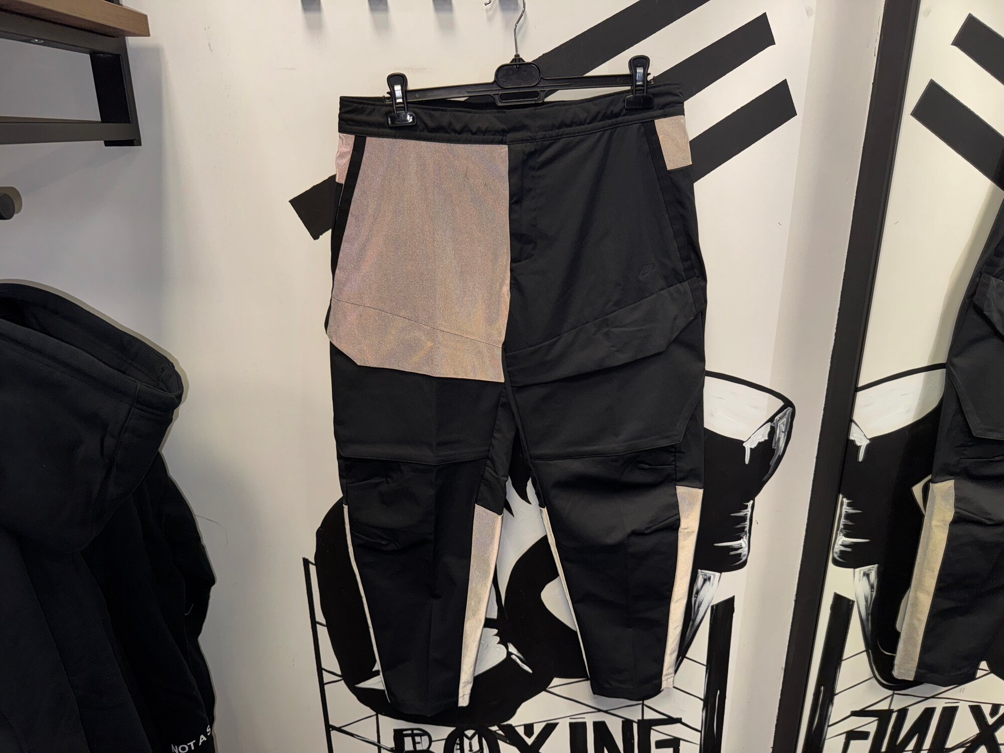 Брюки карго NIKE Unlined Cargo, размер XL, черный — фото 1