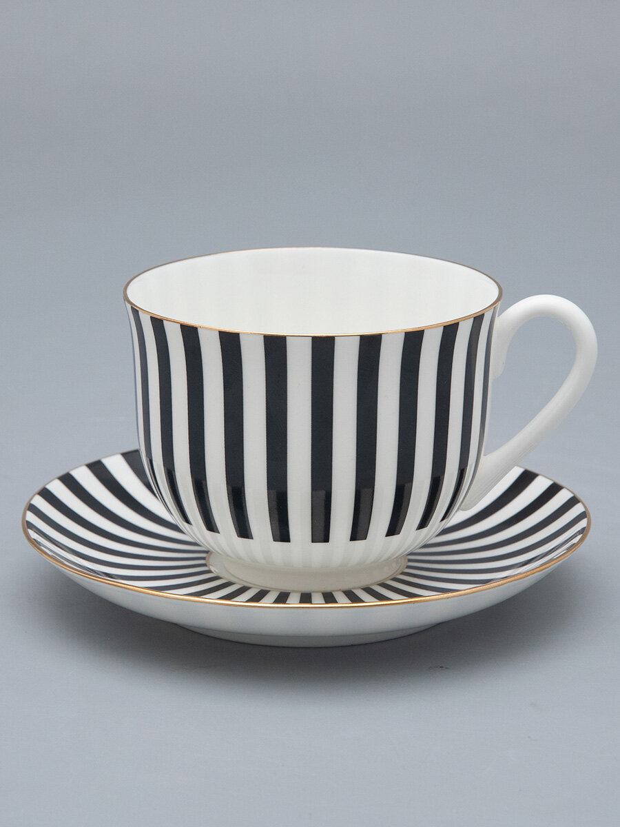 Чайная пара Да и нет, форма Ландыш, Императорский фарфоровый завод , костяной фарфор, черный, отводка золотом, 345 мл — фото 1