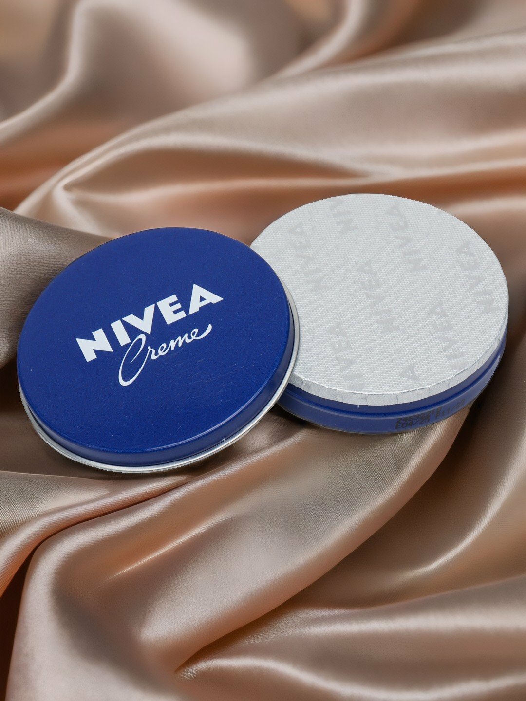 Универсальный крем Nivea для ухода за кожей, увлажнение и защита 30 мл