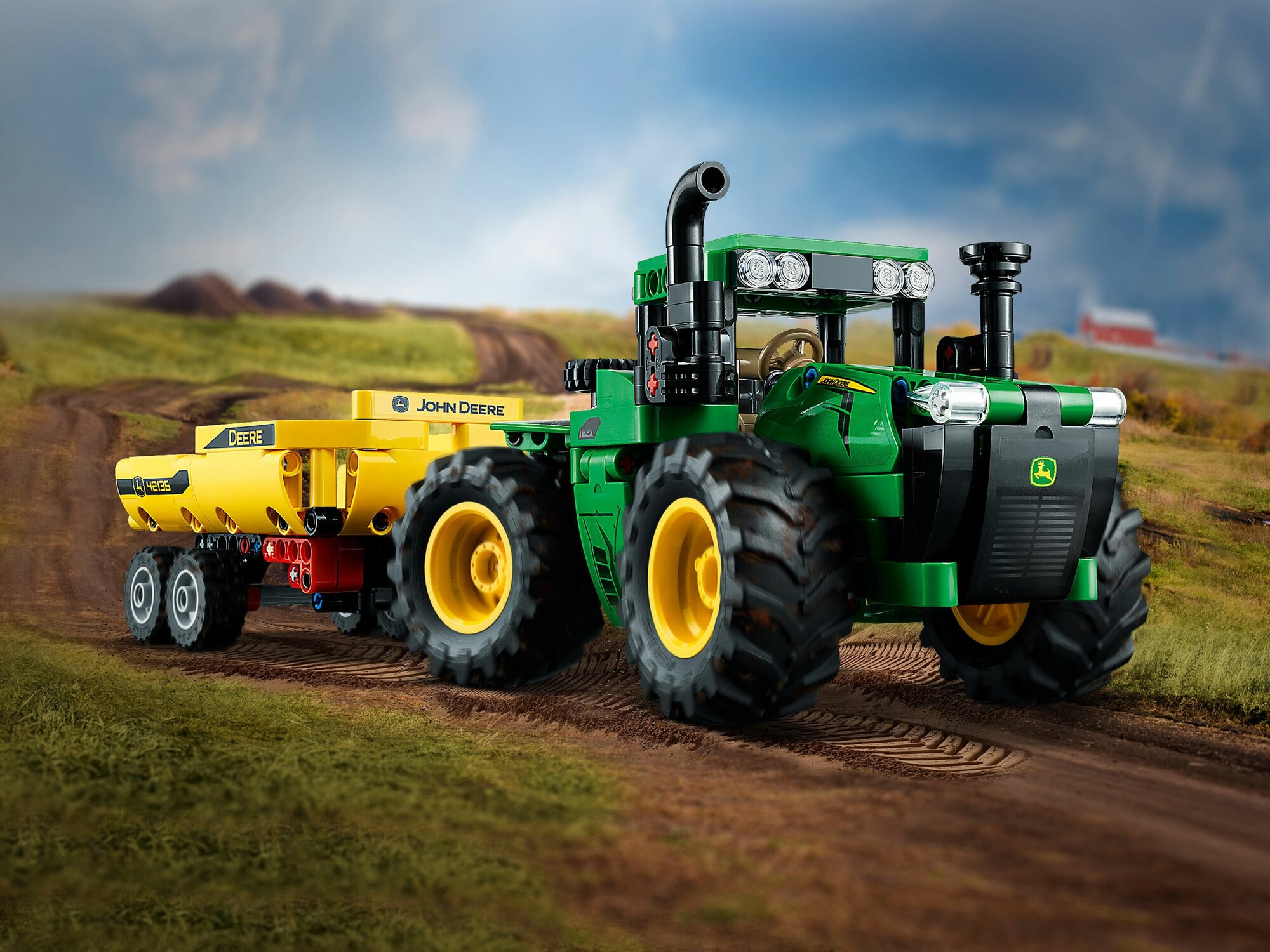 Конструктор LEGO Technic 42136 "Трактор John Deere 9620R 4WD" - фото №14