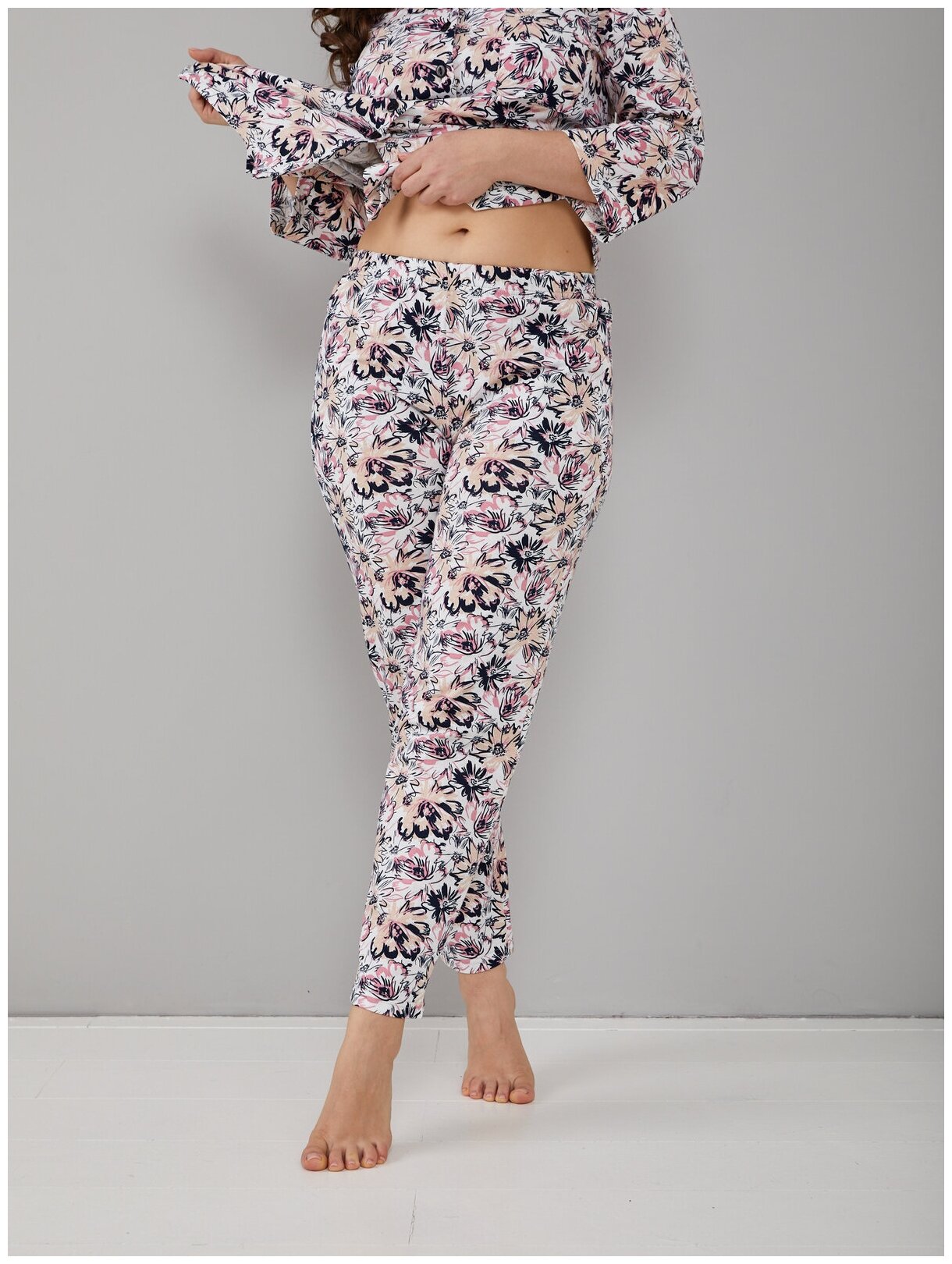 Пижама домашняя женская Алтекс с рубашкой и штанами розовая, размер 52 - фотография № 7