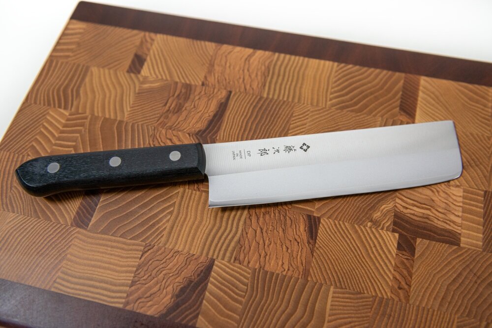 Нож овощной Tojiro Western Knife, 165 мм, сталь VG10, 3 слоя, рукоять пластик - фото №17