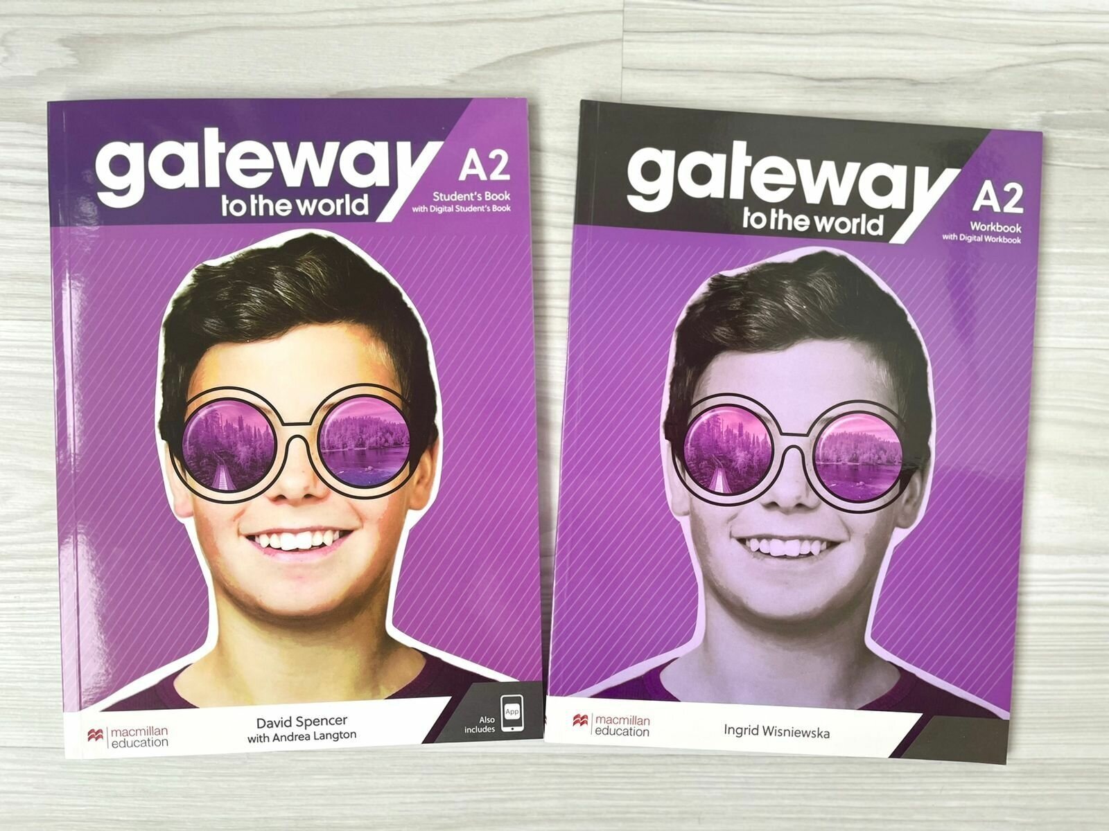Комплект Gateway to the World A2 Student's Book + Workbook + Digital (SB+WB+App) - фото №4