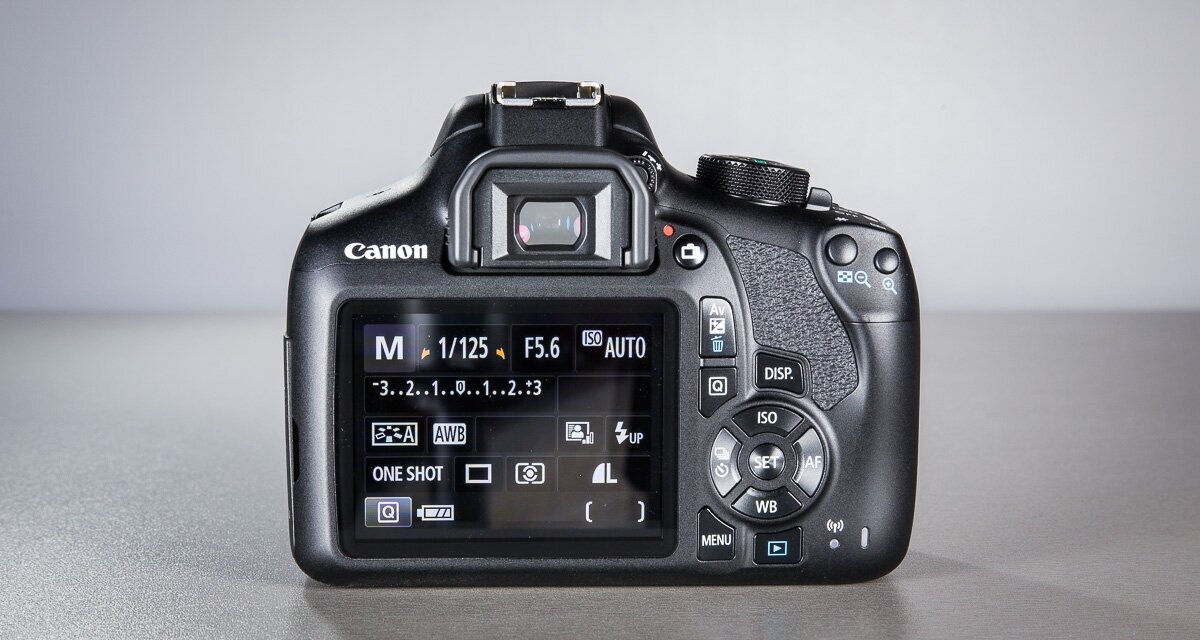 Фотоаппарат Canon EOS 1200D Kit 18-55 III/Kit EF-S 18-55mm f/3.5-5.6 IS II, черный