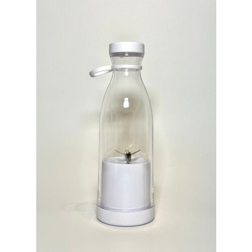 Ручная бутылка-блендертрендовая новинкадля фруктов и овощейработает от аккумуляторапрекрасный подарокбелый420мл 99900₽